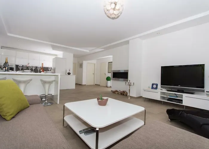 Apartament Anastasia *