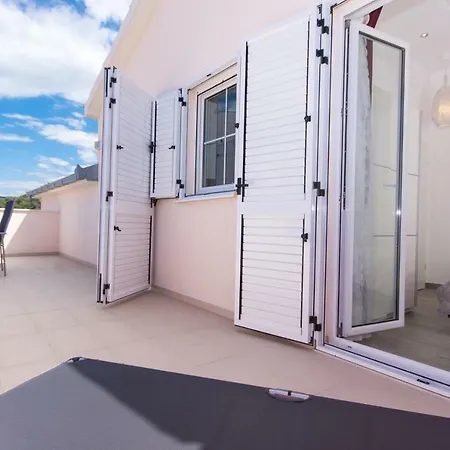 公寓 阿纳斯塔西娅公寓 *